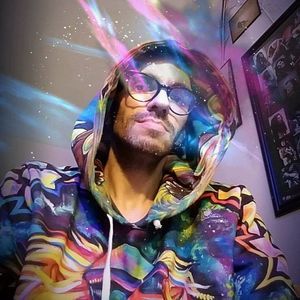 Everyone's Favorite Gemini, Johnny